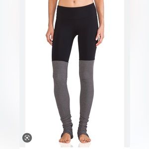 ALO goddess leg warmer leggings S